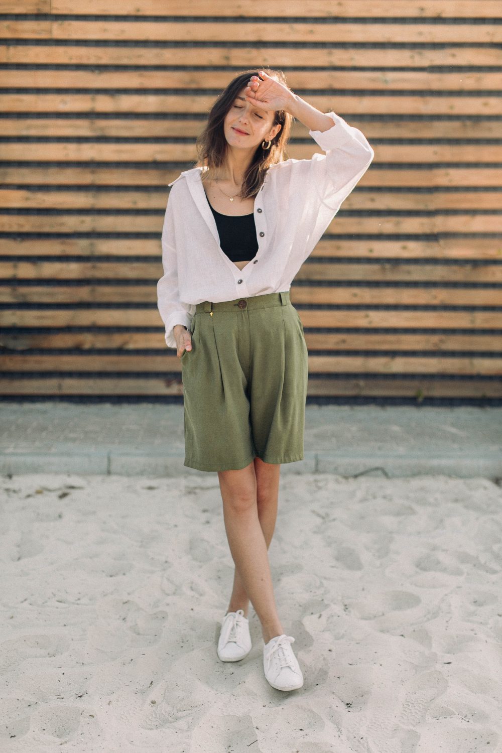 Bermuda high waist khaki shorts - Image 2