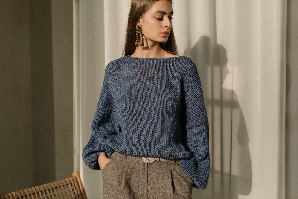 Blue oversize wool sweater - Image 6